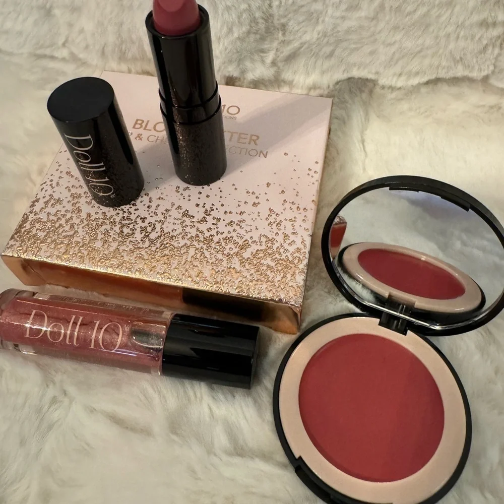 DOLL 10 Blockbuster Lip and Cheek Collection. BAE and SHE’s A 10. NIB